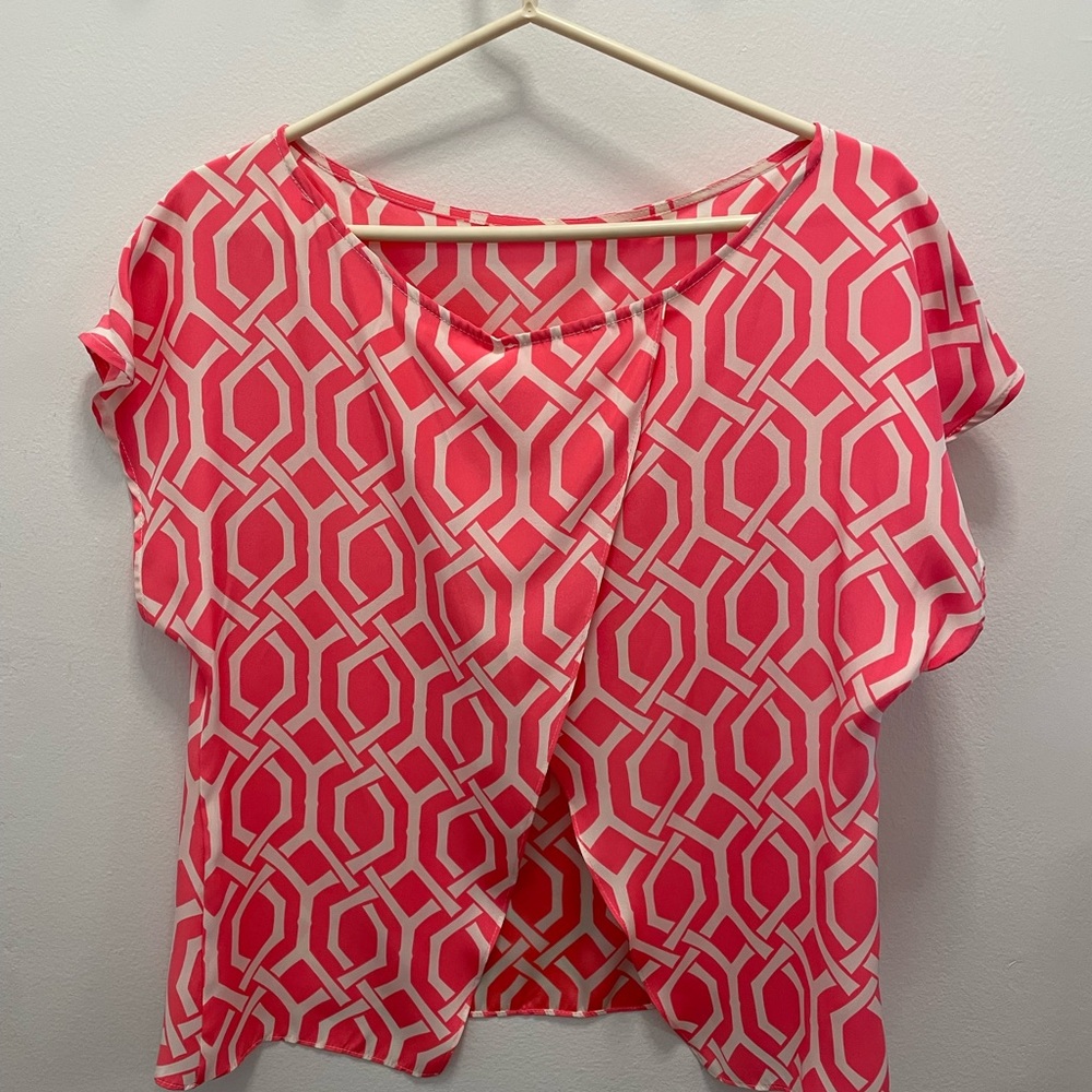 Alice & Trixie NWT 100% silk pink split back top